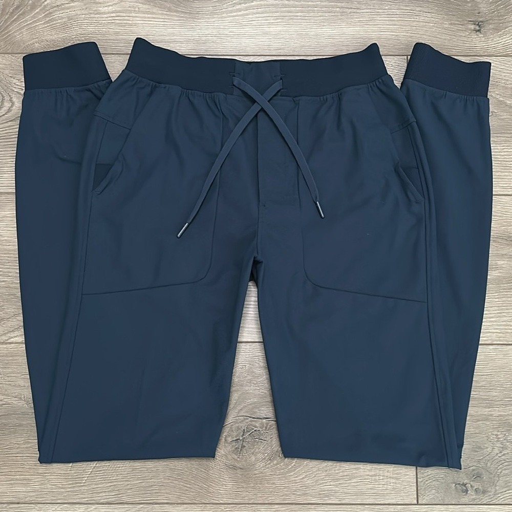 Lululemon ABC Jogger Tall Warpstreme True Navy Casual Travel Pants Size Small